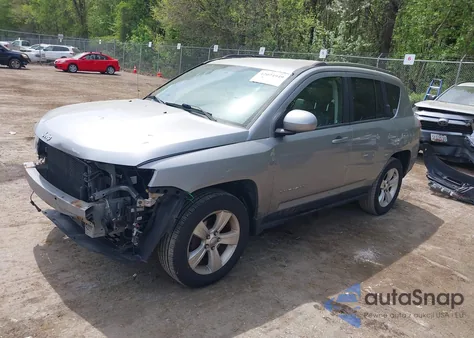 2014 Jeep Compass Latitude из США, поврежденный, VIN 1C4NJDEB2ED796268